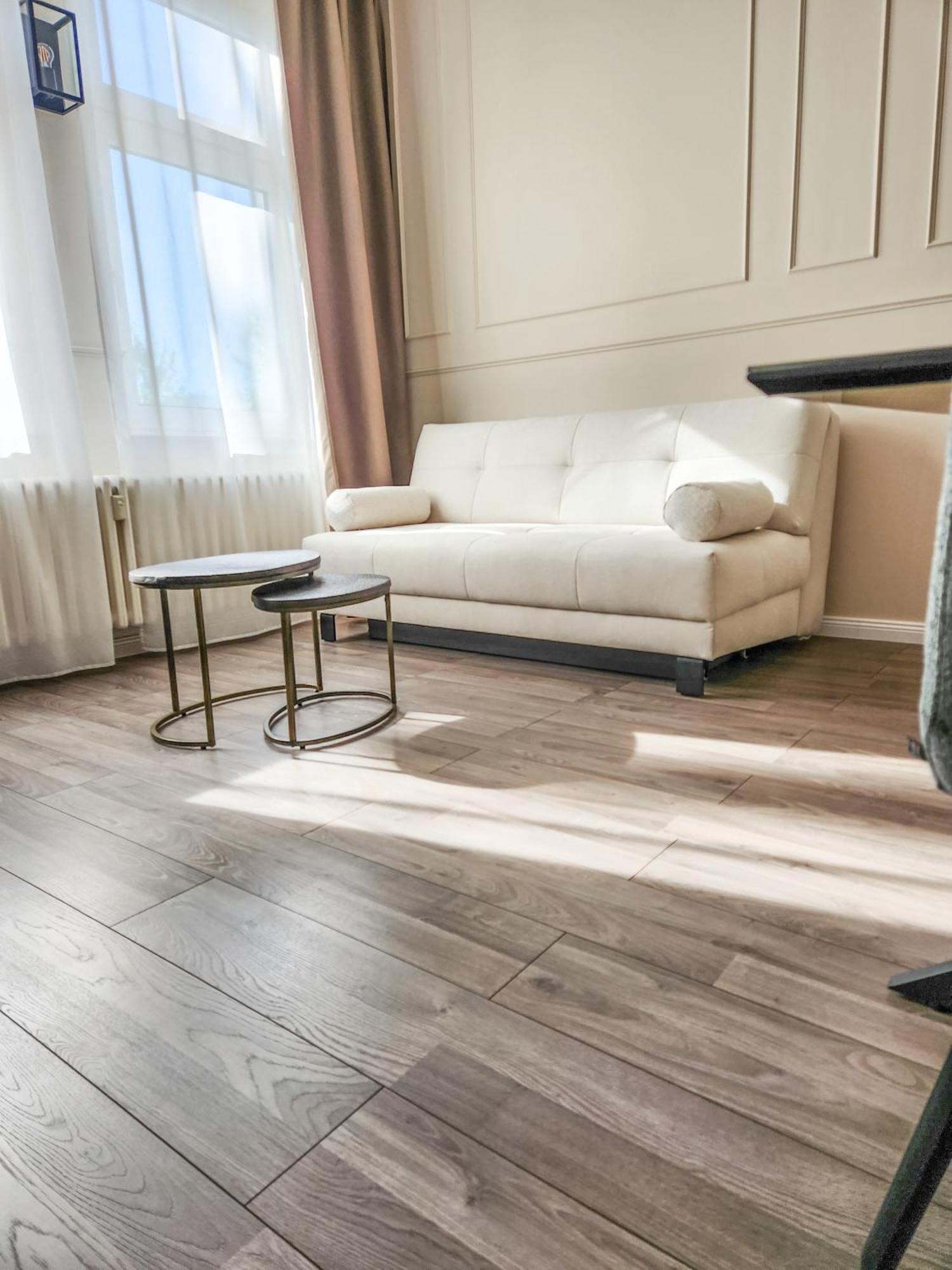 Geli Homes L1 - 2X Zimmer, 2X Kingsize Bett, 1 Bis 4 Personen, Parkplatz, Tv, Wifi, Top Kueche, Kaffee, Tee Lünen Exteriör bild