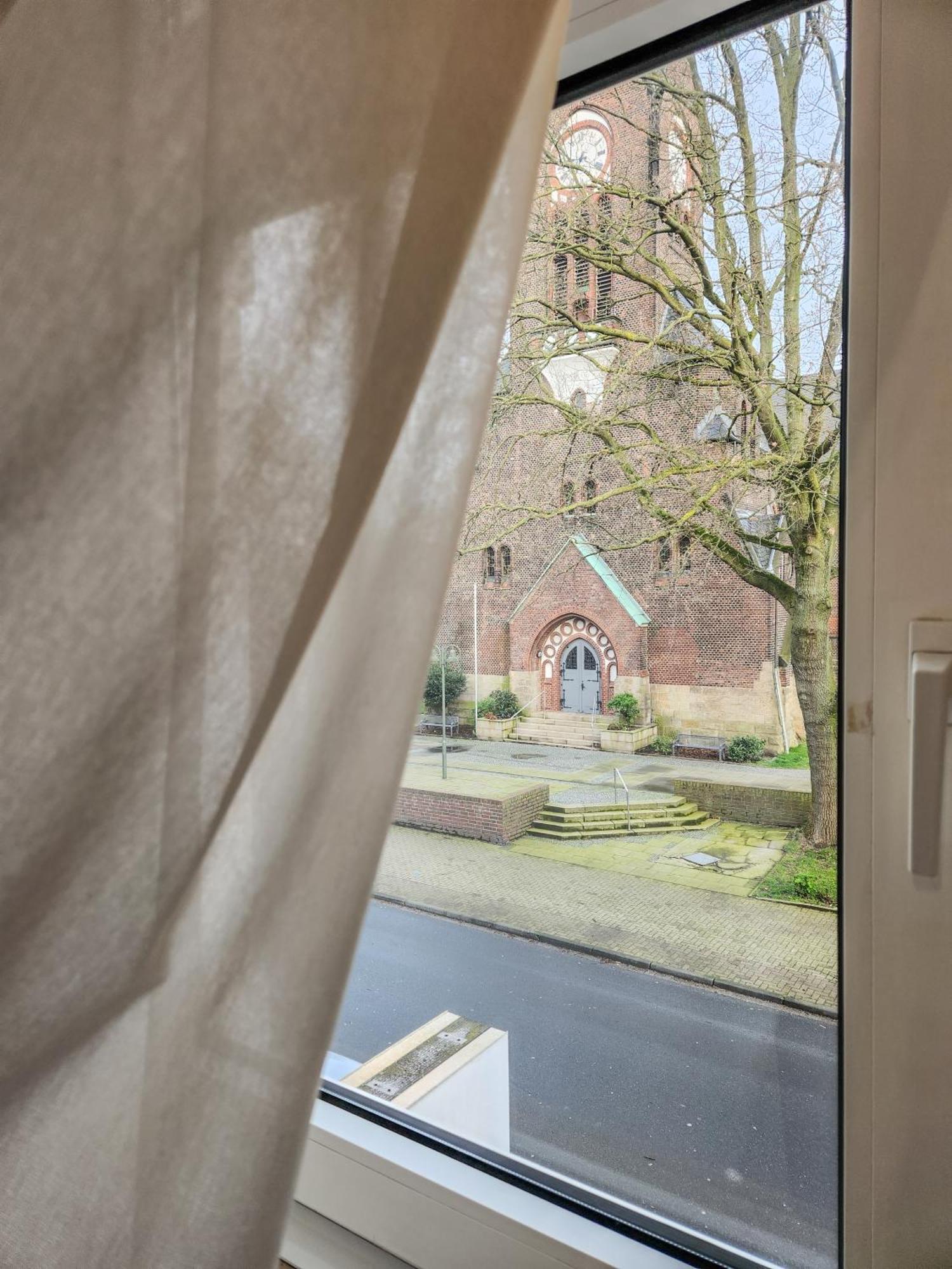 Geli Homes L1 - 2X Zimmer, 2X Kingsize Bett, 1 Bis 4 Personen, Parkplatz, Tv, Wifi, Top Kueche, Kaffee, Tee Lünen Exteriör bild